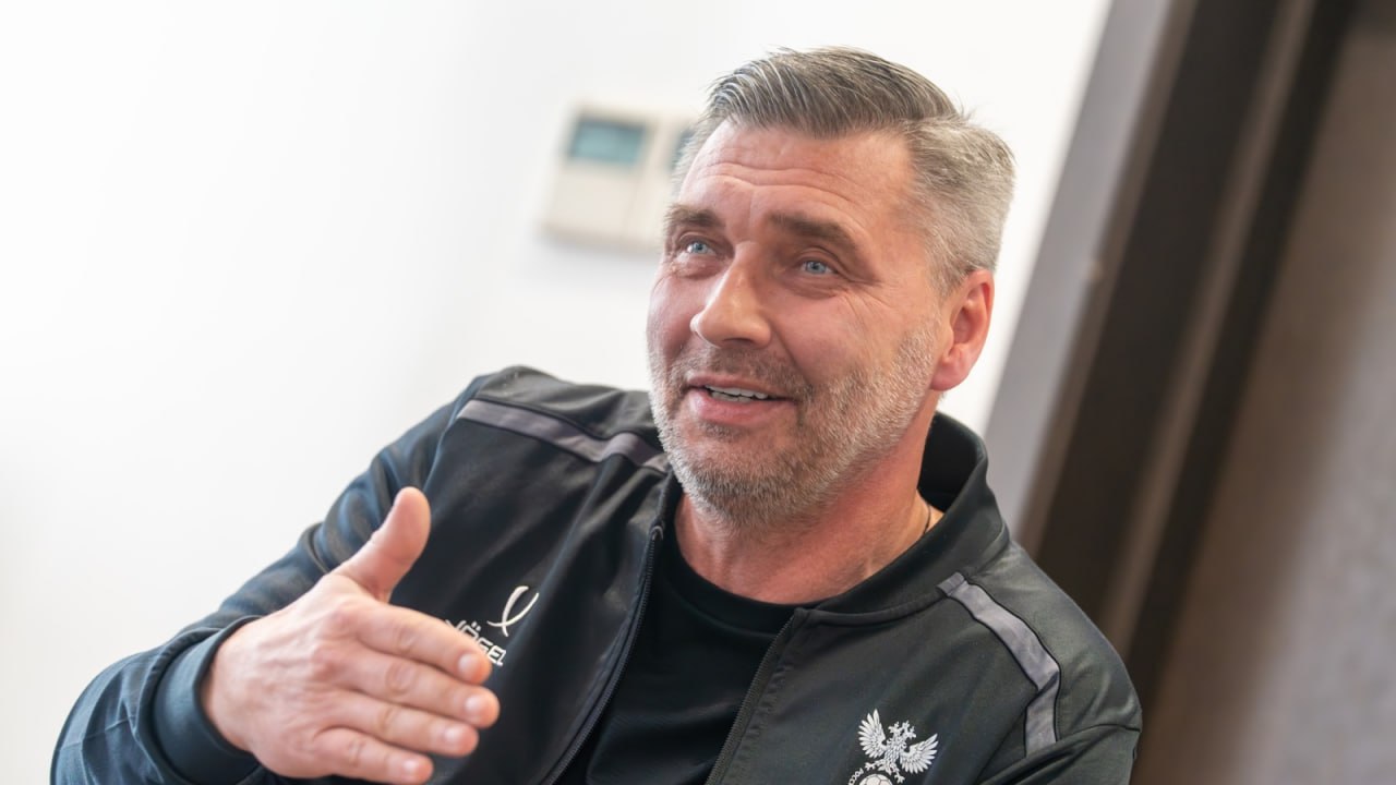 Сергей Овчинников покидает Российский футбольный союз Начальник отдела подготовки тренеров академии РФС продолжит работу в Локомотиве Экс голкипер сборной России и железнодорожников возглавит клубную академию