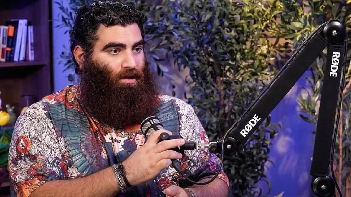 В отношении коуча женоненавистника Арсена Маркаряна завели дело о реабилитации нацизма пишет РИА investingcorp