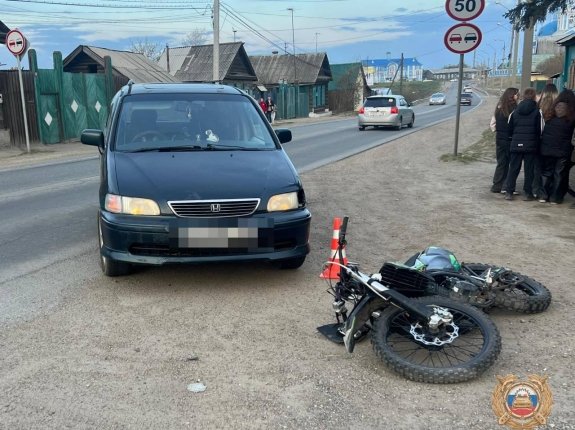 Водитель иномарки врезался в 14-летнего мотоциклиста в Усольском районе Полицейские разбираются в обстоятельствах случившегося Читать подробнее на сайте...