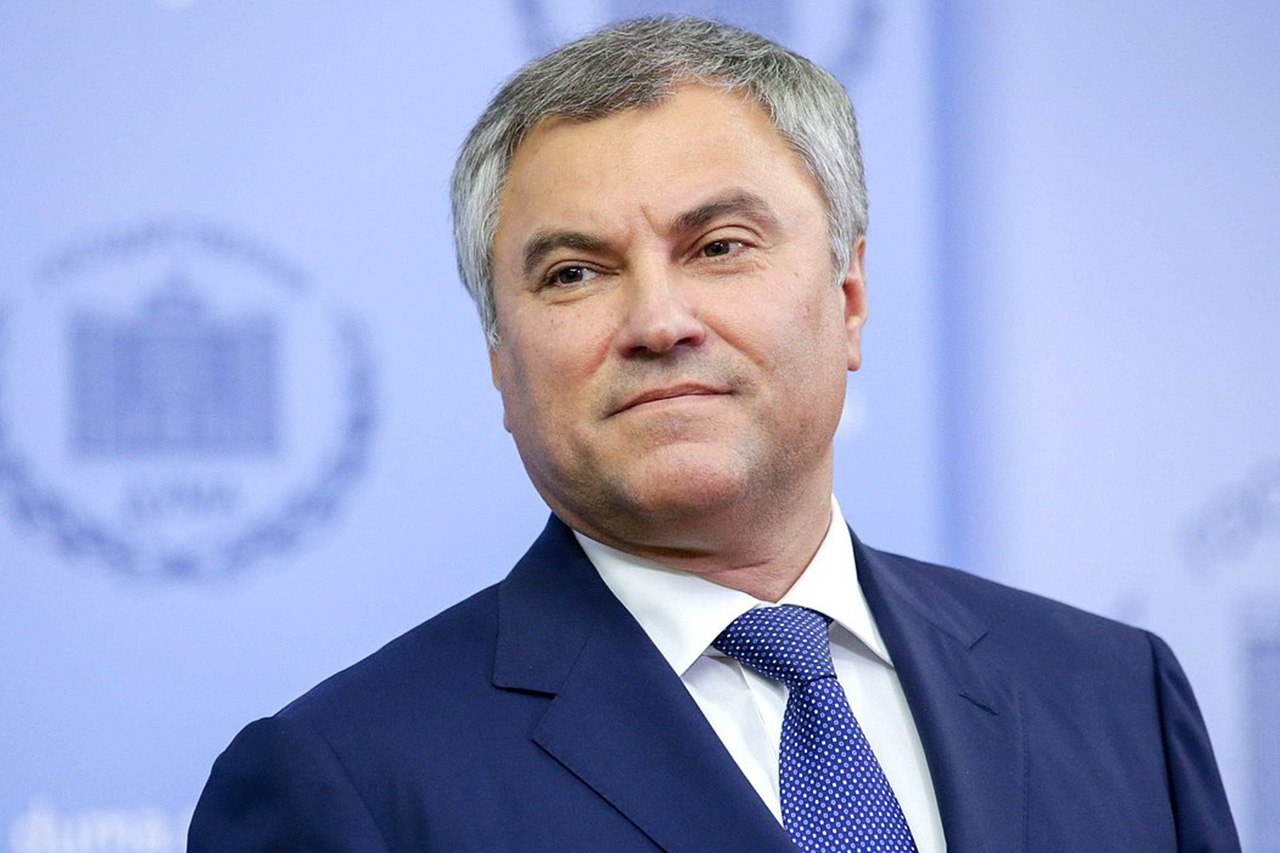 Володин анонсировал ключевые изменения в законодательстве как новые законы защитят россиян МОСКВА 30 августа ФедералПресс С сентября в России вступят в силу новые законы направленные на борьбу с мошенничеством защиту прав потребителей и усиление контроля за мигрантами Об этом сообщил председатель Государственной думы Вячеслав Володин Подробнее