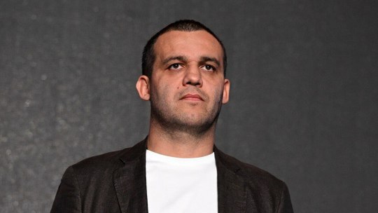 Умар Кремлев возглавил попечительский совет Федерации борьбы России Его кандидатура была предложена президентом ФСБР Михаилом Мамиашвили и единогласно поддержана исполкомом федерации Кремлев занимает пост президента IBA с 2020 года а также является членом исполнительного комитета и бывшим генеральным секретарем Федерации бокса России Предполагается что при участии Кремлева ФСБР пойдет по пути IBA и сможет представлять борцов под нашим флагом и гимном на международной арене Подписаться на URA RU мы в MAX