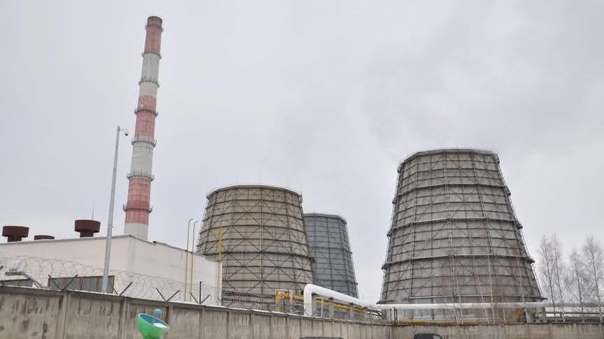 Стала известна причина громкого шума ранним утром Сегодня многие кировчанин пожаловались на громкий шум ранним утром Как оказалось причиной этого стал сброс избыточного пара с котлов ТЭЦ 4 в атмосферу Один из генераторов был остановлен для ремонта это стандартная технологическая процедура Подписаться