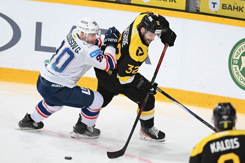 Хоккейная Северсталь вернулась на первое место в турнирной таблице Череповецкая команда в этом сезоне провела 30 матчей 21 из них выиграла и набрала 42 очка cherinfo ru news 143548 hokkejnaa severstal vernulas na pervoe mesto v turnirnoj tablice