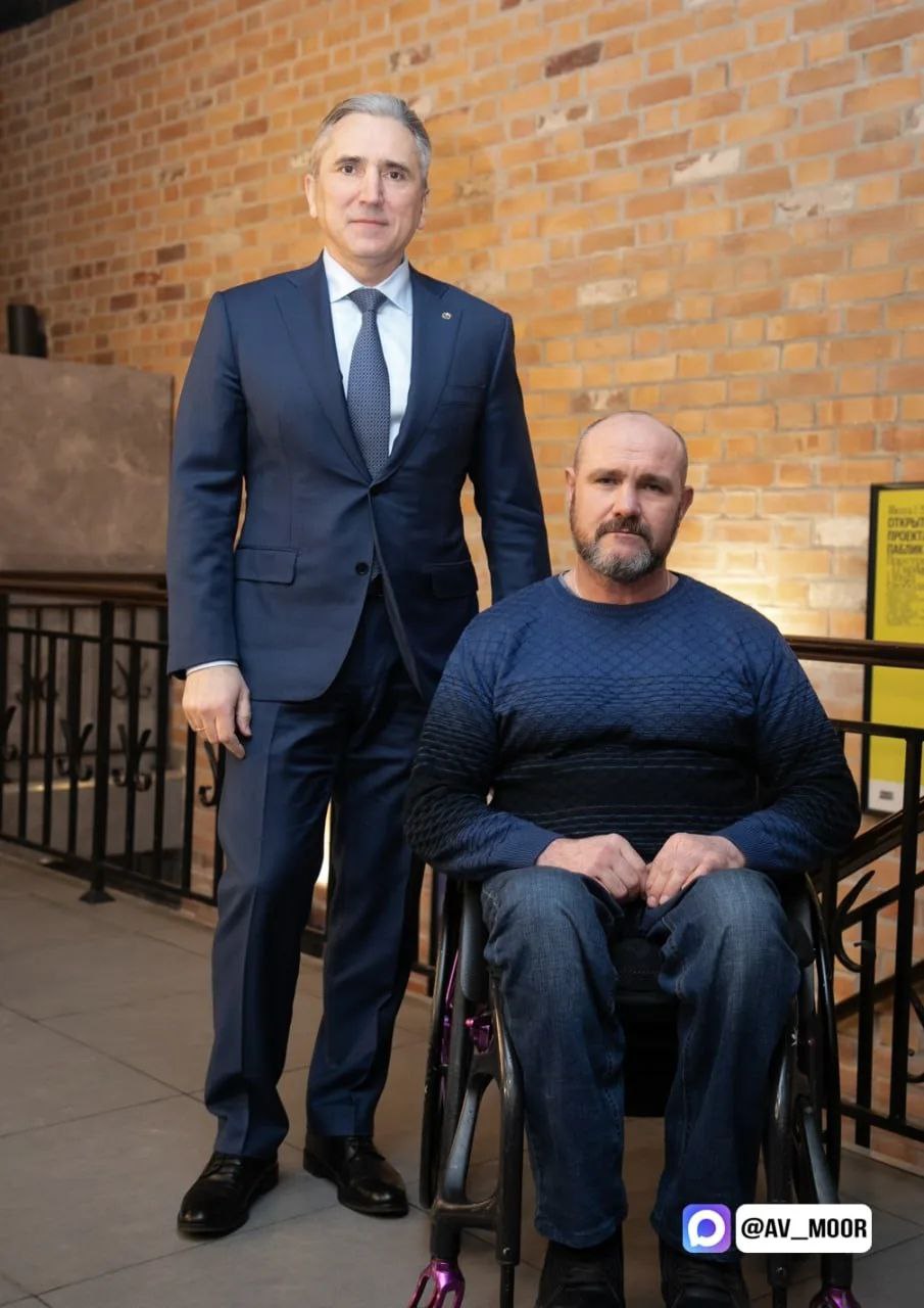 Участник Боевого кадрового резерва Александр Владимирович Бортников назначен на должность заведующего сектором по социальной адаптации спортивной школы 1 города Тобольска Это первое кадровое назначение участника Боевого кадрового резерва в Тюменской области С новой должностью его поздравил Александр Моор Подробнее к канале губернатора в MAX АВМ Боевойкадровыйрезерв Тюменское время Telegram  MAX