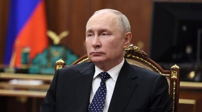 Путин: внутренний туризм в России развивается сумасшедшими темпами   Российский лидер Владимир Путин заявил, что внутренний туризм в России развивается сумасшедшими темпами.  Читать далее