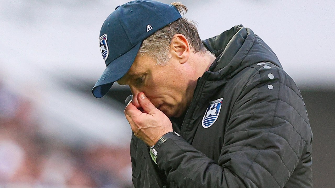 На Балтику наложили запрет на регистрацию новых футболистов Эту информацию для Sport24 подтвердил директор департамента регистрации лицензирования и контроля деятельности субъектов футбола РФС Роман Дьяков Запрет на регистрацию новых игроков был наложен на Балтику еще 13 ноября Это обеспечительная мера выданная за нарушение выявленное при финансовом контроле а именно задолженность