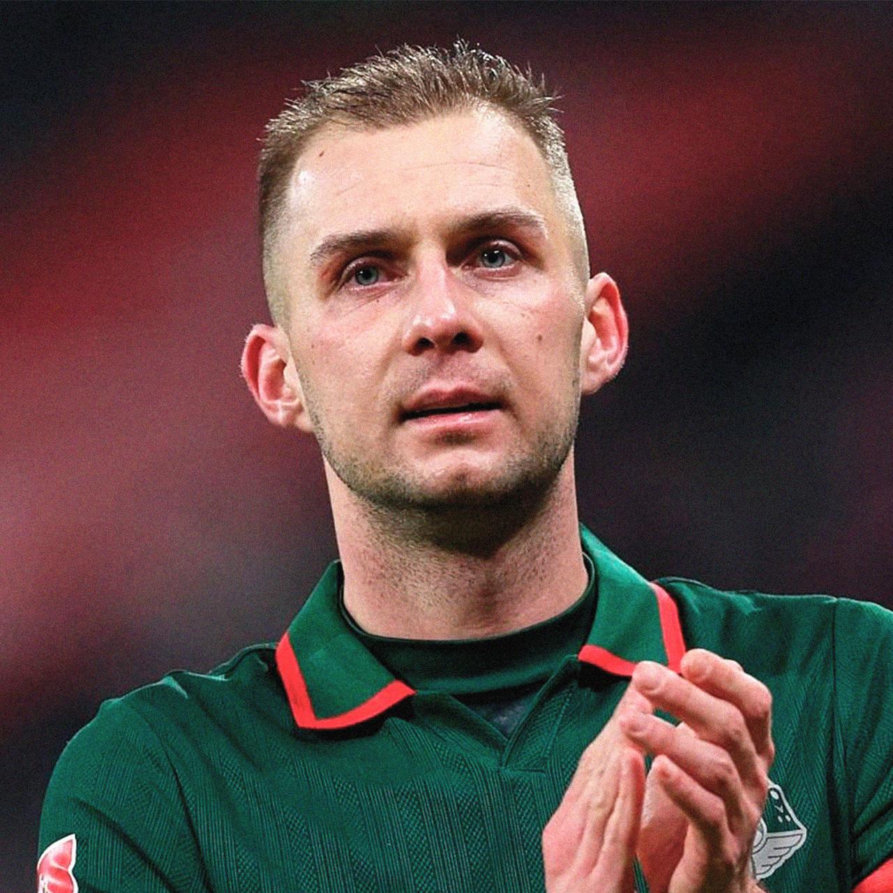 Локо не станет продлевать контракт с Бариновым из за высокой зарплаты курса на омоложение и возраста игрока Клуб понимает что мог заработать на его продаже но новое соглашение обошлось бы дороже Sport Baza Сам Баринов пока не ведет переговоров с другими командами и ждет открытия трансферного окна   Все рекорды сезона в приложении ГОЛ