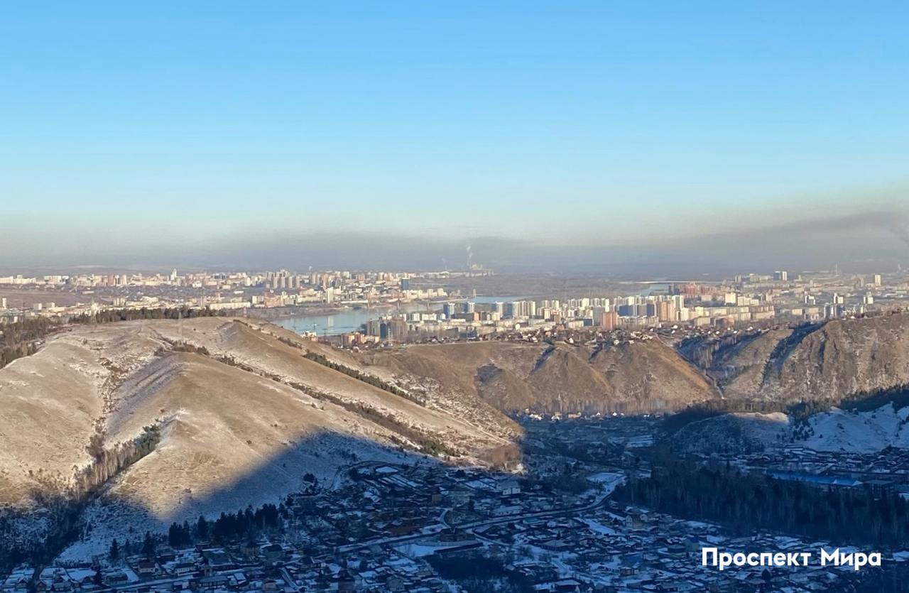 В Красноярске составили карту проектов КРТ. Сколько их всего?  Карту опубликовал департамент градостроительства мэрии. На ней отметили все зоны комплексного развития территорий — всего 19 проектов.  Самым первым и самым большим проектом является микрорайон Плодово-Ягодный. Остальные проекты заключили позже. Шесть проектов — по инициативе муниципалитета, девять — по инициативе правообладателей, три — по инициативе оператора ДомРФ.