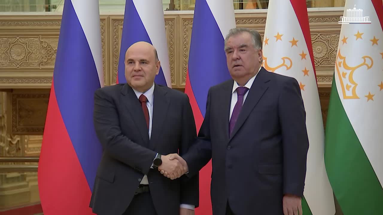 Таджикистан: Дефицит торгового баланса достиг $1,9 млрд с ростом импорта на 24%
