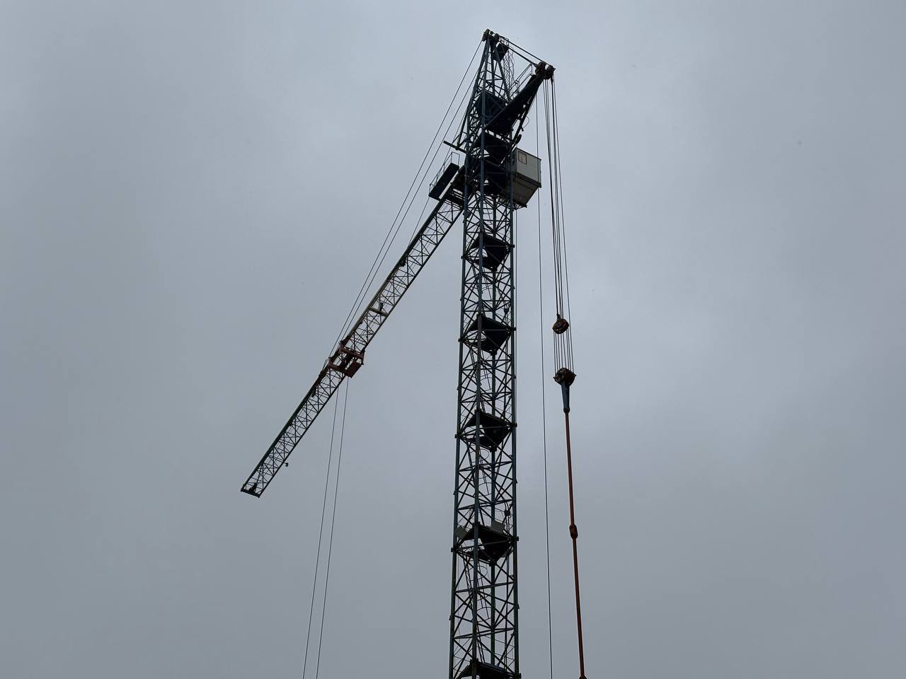 cre news MR Group займется строительством МФК на Тушинской улице В районе Покровское Стрешнево MR Group планирует строительство многофункционального комплекса общей площадью 122 4 тыс кв м включающего высотный офис и торгово развлекательные площади Подробнее   cre ru news 100895