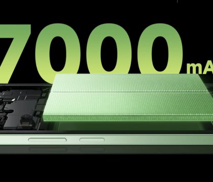 В DNS стартовали продажи бюджетного смартфона REDMI 15 с батареей на 7000 мА ч В магазине DNS стартовали продажи бюджетного смартфона REDMI 15 Гаджет предлагается в двух конфигурациях с 6 ГБ оперативной памяти и 128 постоянной eMMC 5 1 и 8 ГБ ОЗУ и 256 ГБ ПЗУ Устройство может быть черным серым или фиолетовым Одна из ключевых особенностей большая батарея на 7000 мА ч с поддержкой быстрой 33 ваттной проводной зарядки