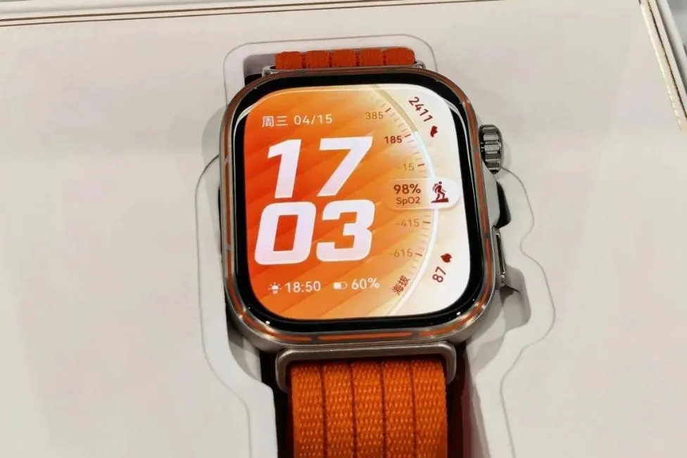 CHIP новости HUAWEI Watch Fit 5 Pro впервые засветились на реальных фото Часы получили свежий дизайн увеличенный экран и яркие расцветки Подробнее здесь Подписывайтесь на Chip Мы в MAX