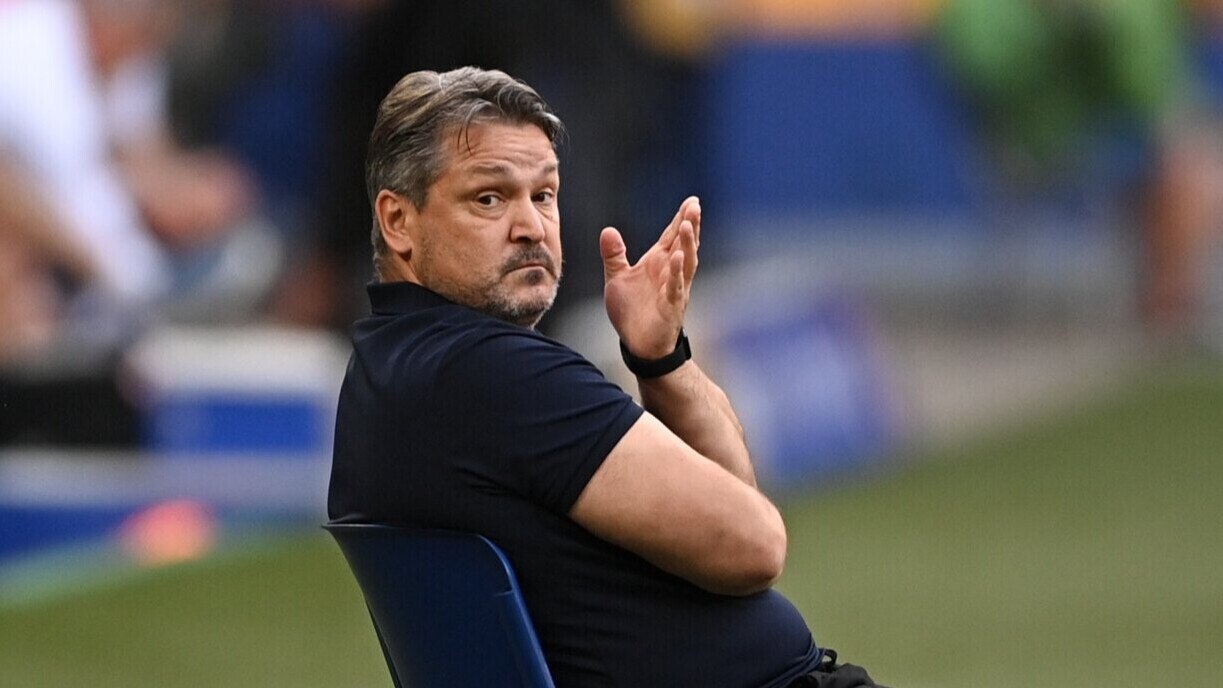 Вадим Евсеев возглавил самую незабивающую команду РПЛ Андрей Панков Metaratings 49 летний специалист покинул Черноморец ради махачкалинского Динамо на счету которого всего 8 голов в 18 матчах Теперь автору легендарной фразы У нас футбол в чём заключается в забитии голов что ли предстоит спасать худшую атаку лиги