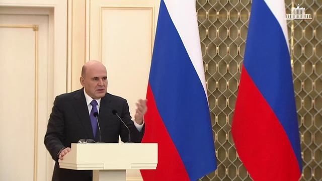 В России вводится единый государственный учёт жилищного фонда Премьер министр Михаил Мишустин подписал постановление об организации государственного учёта всего жилищного фонда в единой системе ГИС ЖКХ Цель нововведения Создать централизованную и достоверную базу данных о жилье в России Система будет аккумулировать информацию о составе жилищного фонда его техническом состоянии стоимости и динамике изменений Слова вице премьера Марата Хуснуллина Главная цель принятого постановления организация единой системы государственного учета жилищного фонда Это позволит сформировать достоверную информацию о составе жилья его состоянии и стоимости а также об изменении этих показателей Ожидается что единый реестр повысит прозрачность в сфере ЖКХ поможет в планировании ремонтов реновации и управлении жилищным фондом ЖКХ Недвижимость ЖилищныйФонд ГИСЖКХ ПравительствоРФ Мишустин