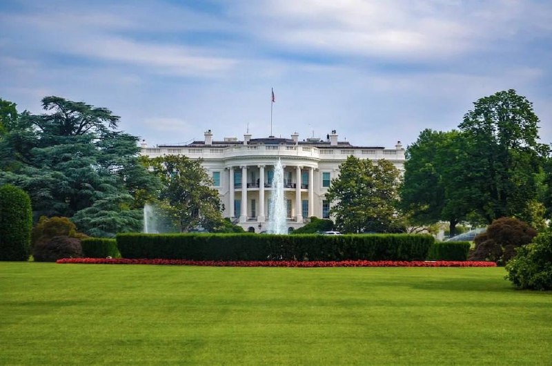 Трамп не намерен в одностороннем порядке снижать пошлины, введенные в отношении КНР, — Белый дом.