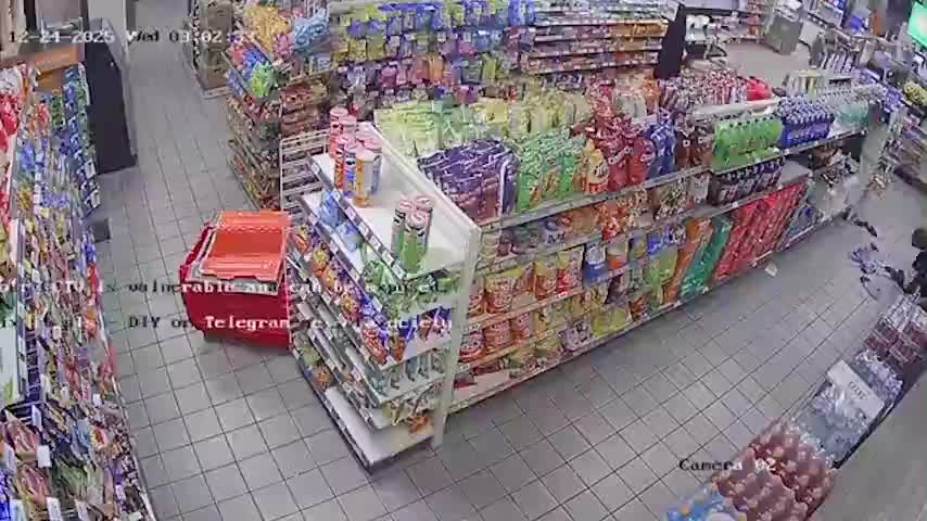 В Техасе грабители выдернули банкомат из магазина на внедорожнике