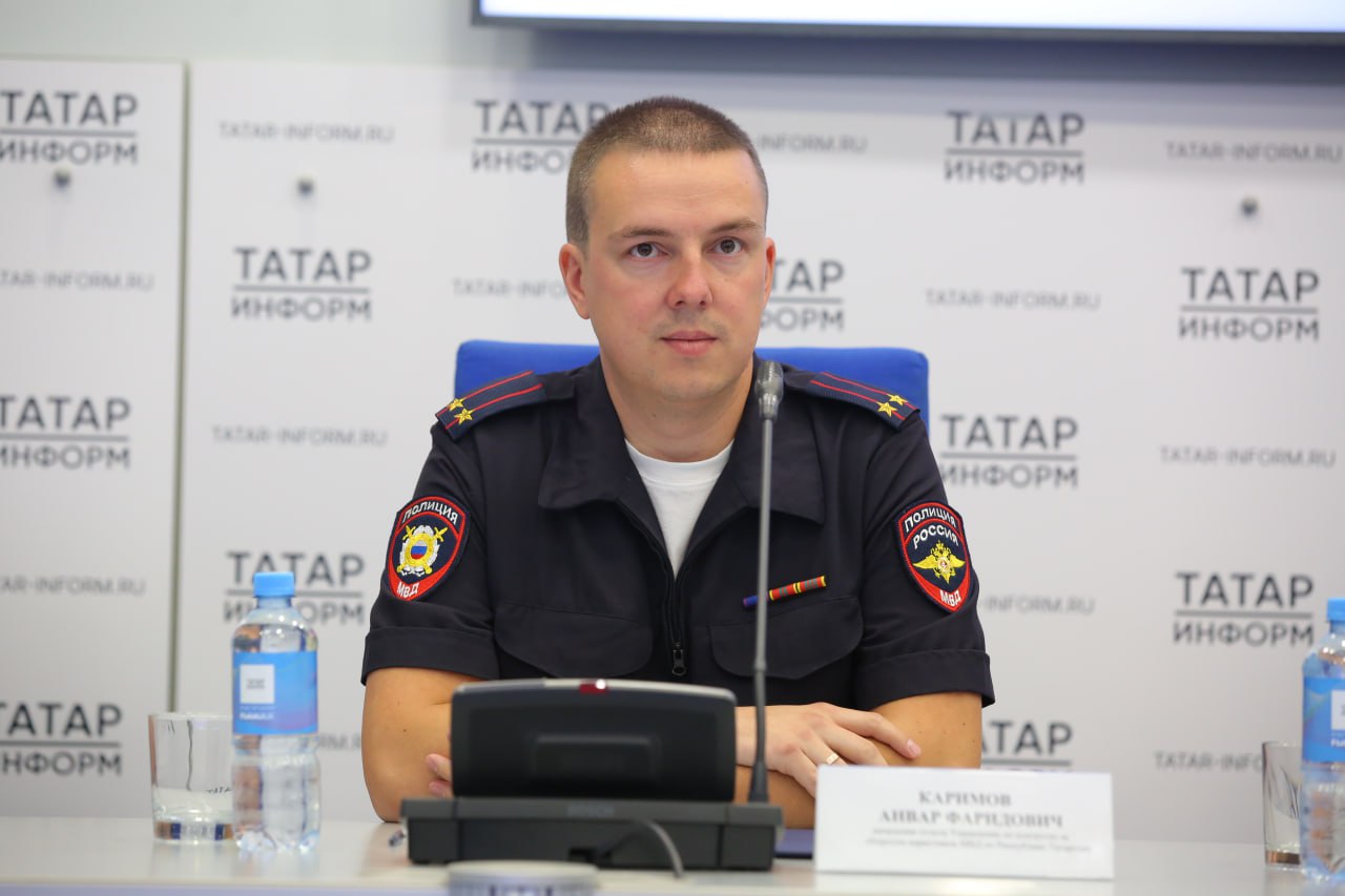 Пропаганда наркотиков станет уголовно наказуема с сентября 2025 года С сентября 2025 года пропаганда наркотиков в Интернете станет уголовно наказуема. Об этом на пресс-конференции в «Татар-информе» напомнил начальник отдела Управления по контролю за оборотом наркотиков МВД по Республике Татарстан Анвар Каримов. «Борьба с пропагандой наркотиков — одно из приоритетных направлений государственной политики. Подтверждением этому является, что с 1 сентября 2025 года устанавливается уголовная ответственность за пропаганду наркотиков, совершенную в сети Интернет ст. 230.3 УК РФ . Санкция данной статьи предусматривает наказание в виде лишения свободы сроком до двух лет», — сообщил Анвар Каримов. На данный момент за подобные действия предусмотрено только административное наказание — штраф. Однако уже осенью реклама наркотиков станет уголовным преступлением.