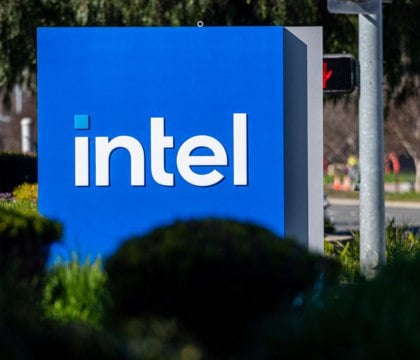 Intel опубликовала финансовый отчет за третий квартал — $16,6 млрд убытка  Intel подвела финансовые итоги за третий квартал этого года. Выручка превысила ожидания, но огромные расходы покрыть не удалось. Суммарная выручка Intel достигла 13,3 млрд долларов. Год к году падение составило 6 %, но относительно прошлого квартала   Читать далее