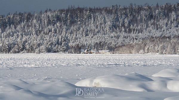 В Бурятию нагрянули лютые морозы Похолодало до 40 А на севере республики отменили занятия сразу у двух смен школьников