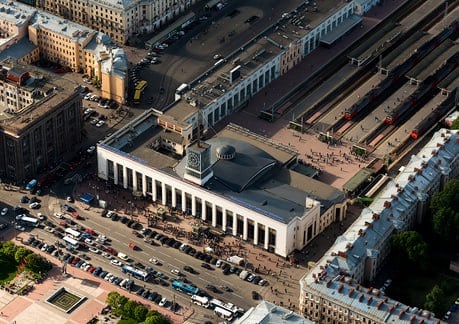 В Петербурге на Финляндском вокзале задержали 62-летнюю гражданку Беларуси из Гомельской области  Её доставили в один из отделов полиции, где женщина находится до сих пор. Женщина была объявлена в розыск "силовиками" РБ в середине февраля за негативные комментарии о диктаторе, которые были написаны в период с ноября 2021 по сентябрь 2022 годов.