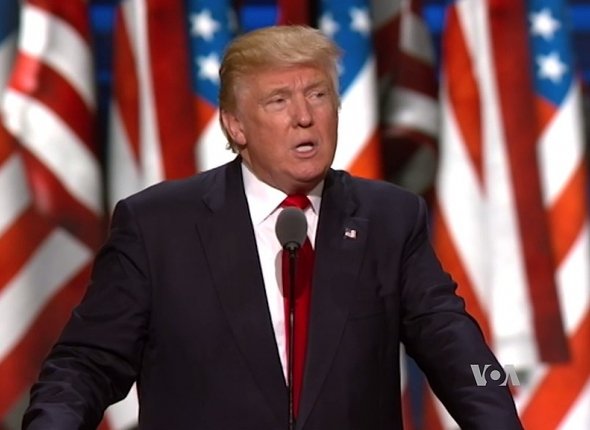 Трамп обозвал кандидата в мэры Нью-Йорка "безумным коммунистом" Дональд Трамп возмущен победой противника Израиля на праймериз в Нью-Йорке Читать подробнее на сайте...