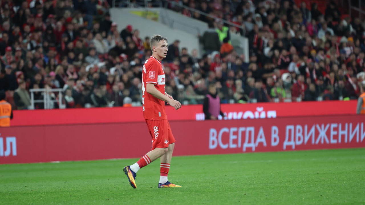 Самошников вернётся в расположение Спартака на следующей неделе Алексей Бабырь Сегодня клуб сообщил что Илья по медицинским причинам временно будет готовиться к весенней части сезона в Москве У Ильи всё нормально Приехал прошёл обследование которое выявило небольшое повреждение Нужна неделя паузы через неделю он должен вернуться и начать полноценно тренироваться сообщил Матч ТВ представитель футболиста news matchtv Дмитрий Челяпин Матч ТВ