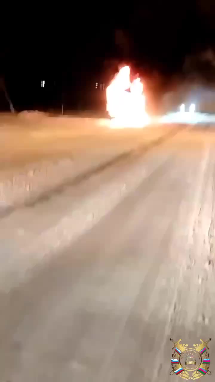 Фургон Почты России загорелся в Каневской, жертв нет