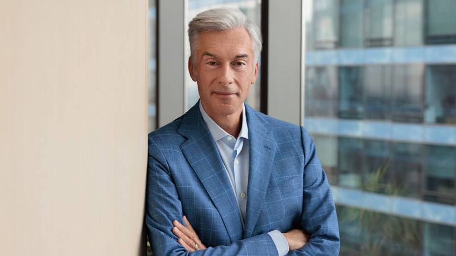 В ВТБ назвали основные драйверы развития биометрии до 2030 года Ключевыми драйверами развития биометрических технологий до 2030 года станут ИИ ассистенты государственные сервисы и услуги маркетплейсов Такой прогноз сделал заместитель президента председателя правления ВТБ Вадим Кулик в рамках форума Цифровые решения в национальном центре Россия Биометрические технологии сегодня переживают один из витков своего развития Помимо непосредственно офлайн оплаты товаров и услуг по биометрии контроля доступа на какие либо объекты эти технологии будут развиваться в принципиально разных сегментах Основными станут развитие всевозможных цифровых помощников ИИ ассистентов и агентов интеграция во всевозможные государственные сервисы а также развитие услуг маркетплейсов отметил Вадим Кулик kuzzbas ru news finance 77523 html