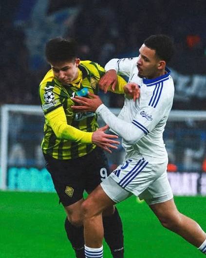 Кайрат проиграл Копенгагену со счётом 3 2 Из наших отличились Дастан Сатпаев и Олжас Байбек оба гола пришлись на второй тайм