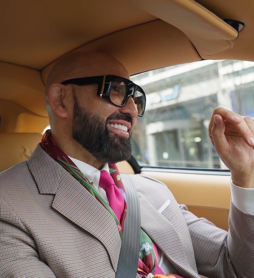 Блогер Николай Василенко зарегистрировал в России товарный знак человек улыбка до 2035 го Подписаться на РИА Новости