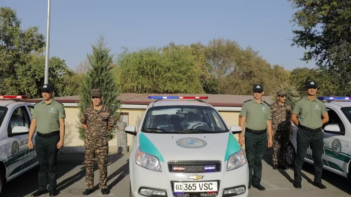 В Узбекистане создают новый орган экологического надзора Экополицию Сотрудникам Экополиции разрешат применять физическую силу электрошоковые устройства и служебное оружие   uznews uz ru news 104983 uznews