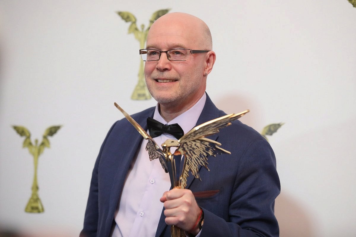 Мультфильм питерского аниматора номинировали на Оскар Работа Константина Бронзита Три сестры претендует на премию в категории Лучший анимационный короткометражный фильм Подписывайтесь на наш канал в МАХ agregiruem