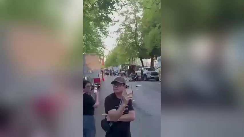 Автомобиль врезался в толпу на фестивале в Ванкувере, есть жертвы