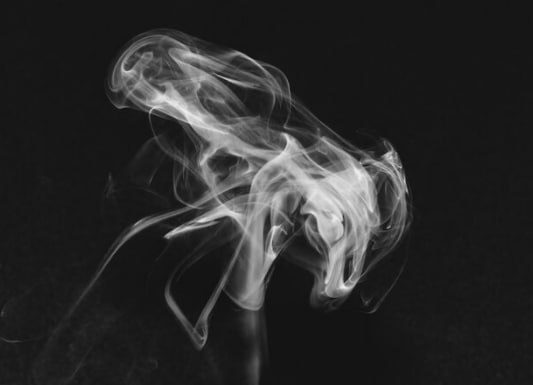 Республики Северного Кавказа вошли в топ 5 наименее курящих регионов России В Ингушетии на 1 тысячу жителей пришлось почти 2 тысячи условных упаковок сигарет за январь ноябрь 2025 года Это самый низкий показатель в стране Далее в рейтинге Чечня Дагестан Кабардино Балкария и Северная Осетия В целом в России продажи сигарет за аналогичный период выросли на 5 год к году