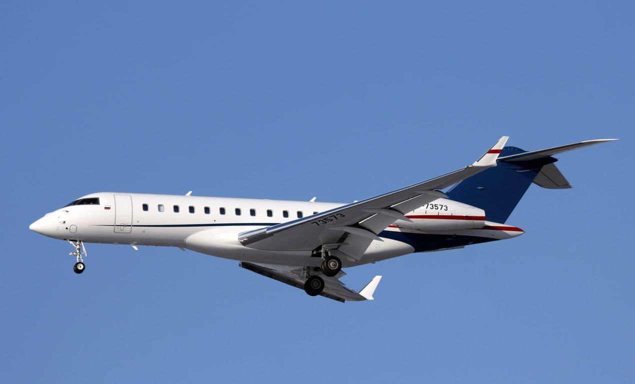 Два бизнес-джета Embraer Legacy 600 столкнулись в аэропорту Минвод — MASH Вечером 26 мая самолёт прилетел из Москвы, зарулил на стоянку и задел крылом такой же Legacy. По данным канала, один из джетов может принадлежать экс-губернатору Краснодарского края и миллиардеру Александру Ткачеву. В курсе Новости Ставрополья предложить новость