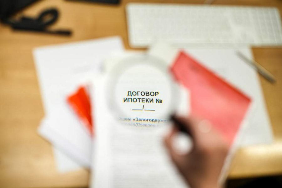 Период охлаждения на сделки с жильем введут в 2026 году В России планируется ввести период охлаждения при сделках с жильем соответствующие нормы могут вступить в силу в 2026 году Об этом сообщил глава комитета Госдумы по финансовому рынку Анатолий Аксаков в интервью Известиям   www infoorel ru news period ohlazhdeniya na sdelki s zhilem vvedut v 2026 godu html