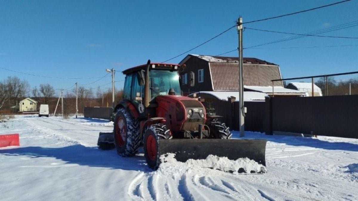 В Туле продолжают очищать дороги и тротуары  Сегодня, 22 февраля, в региональной столице рабочие продолжали механизированная уборку дорог и тротуаров. Об этом сообщает пресс-служба администрации города Тулы.  Подробнее   Подписаться