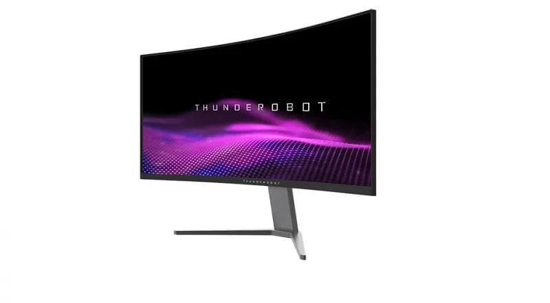 В Россию прибыли сразу три игровых монитора Thunderobot Модель Thunderobot Q34H144 оценена в 35 990 рублей, за C27H144 попросят 19 990 рублей, а младшая модель F23HF обойдется вам в 16 990 рублей. Бренд Thunderobot привез в Россию сразу три новых игровых монитора: модели Q34H144, C27H144 и F23HF. Старшая оценена в 35 990 рублей, средняя — в 19 990 рублей, а младшая — в 16 990 рублей.  Топовая версия получила изогнутую VA-матрицу диагональю 34 дюйма с радиусом изгиба 1500R, разрешением WQHD 3440 × 1440 пикселей с соотношением сторон 21:9. Частота обновления экрана составляет 144 Гц. Максимальная яркость достигает 300 кд/м2. Контрастность — 3000:1. Время отклика MPRT — 1 мс.