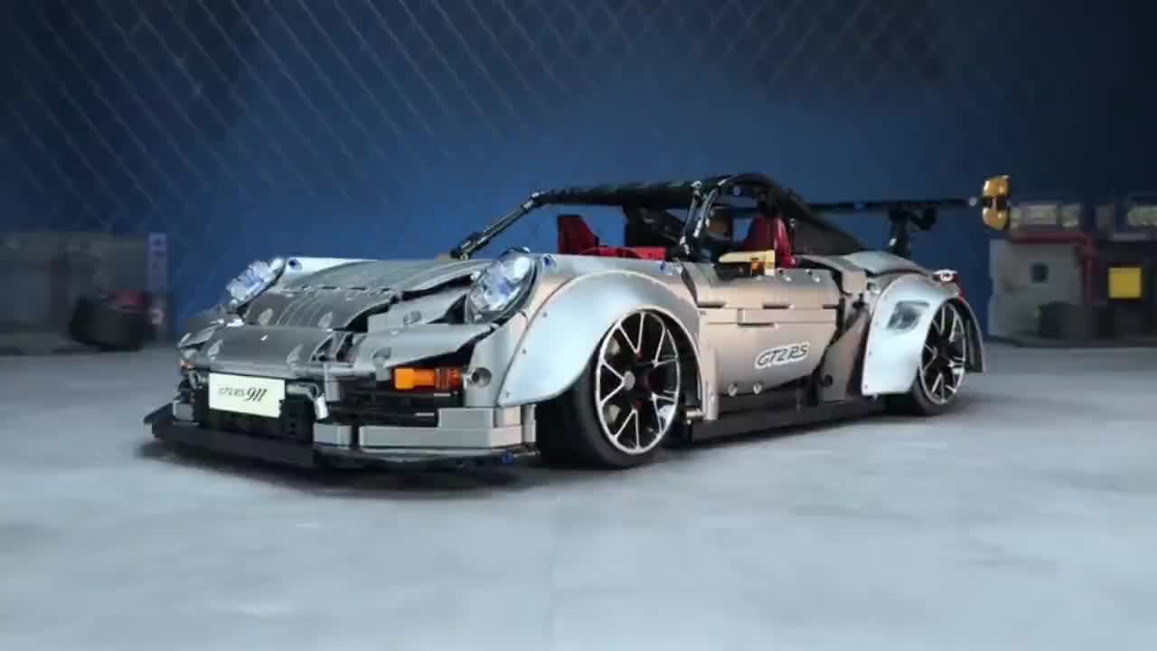 Китайская компания Tongshengju представила аналог LEGO Technic с детализированными моделями суперкаров