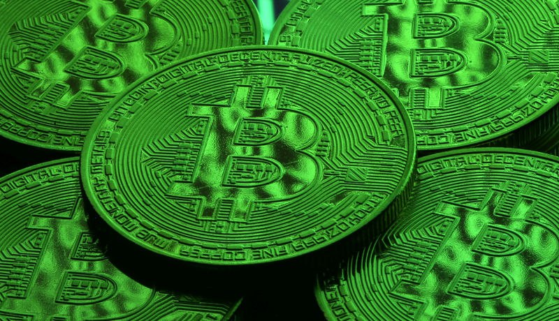 Биткоин растет в надежде на сделку США–Китай! Главная криптовалюта прибавила более 3%, преодолев $97 500, после новостей о встрече министра финансов США Скотта Бессента и торгового представителя Джеймисона Грира с китайским правительством в Швейцарии. #Bitcoin #Криптовалюта #Crypto #США #Китай #ТорговыеПереговоры #Инвестиции #Блокчейн #Финансы #BTC #РынокАкций