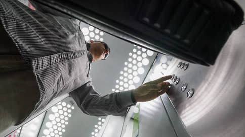 На аукционах по замене устаревших лифтов стало меньше участников около 30 закупок лифтов не состоялись из за низкой цены и отсутствия подрядчиков Заказчики теперь все чаще стараются работать с производителями напрямую Сами заводы считают что сотрудничать с ними безопаснее чем с монтажными организациями Мегаполис РФ