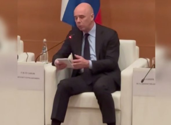 Глава Минфина Силуанов пообещал оказать поддержку кризисному бюджету Иркутской области По словам министра власти готовы обсудить с руководством региона ситуацию с зарплатами бюджетников Читать подробнее на сайте