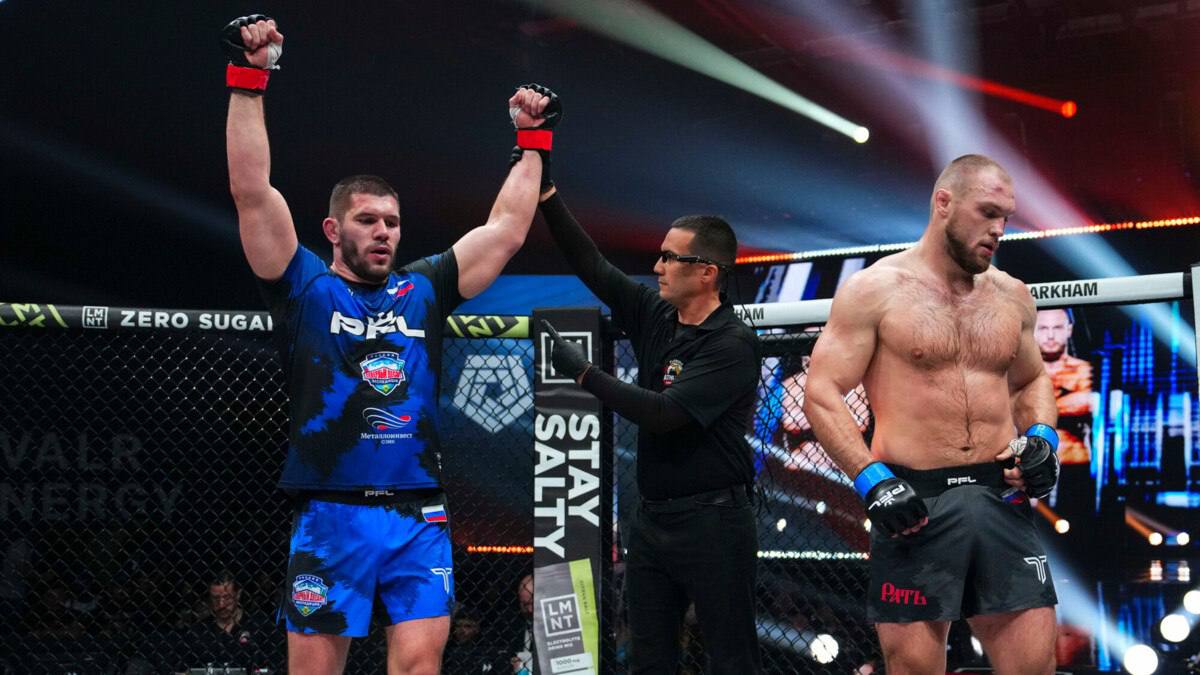 Боец «Fedor Team» Валентин Молдавский вышел в полуфинал Гран-при тяжеловесов PFL, победив Сергея Билостенного единогласным решением судей. В следующем бою он встретится с Александром Романовым из Молдавии. Призовой фонд Гран-при составляет 500 тысяч долларов.