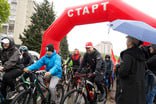 В Ставрополе состоялся велопробег, посвящённый 80-й годовщине Победы в Великой Отечественной войне «Спасибо деду за Победу!». Вместе со всеми в марафоне принял участие губернатор Ставрополья Владимир Владимиров. «Такие мероприятия в преддверии дня Великой Победы — это объединение вокруг памяти наших героев, вокруг символов Победы и России. А так как это еще и спортивное мероприятие, то оно демонстрирует, что мы здоровое Ставрополье», — отметил глава края. Колонна из 400 велосипедистов проехала от площади 200-летия до аллеи Героев в парке Победы. На финише участники развернули 20-метровую Георгиевскую ленту.