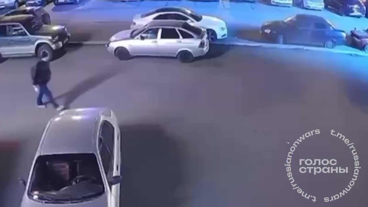 Магнитогорец предотвратил аварию, остановив неуправляемый автомобиль