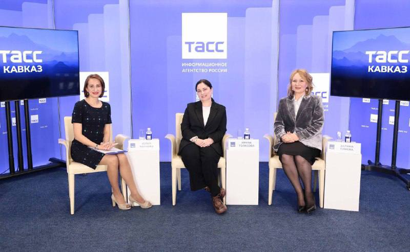 В пресс центре ТАСС Кавказ началась пресс конференция посвященная Всероссийской научно практической конференции Исследование проблем и перспектив распространения русского языка русской литературы и культуры в Исламской Республике Иран которая пройдет 13 16 ноября во Владикавказе В качестве спикеров декан факультета русской филологии СОГУ Ирина Толасова и декана исторического факультета СОГУ Залина Плиева