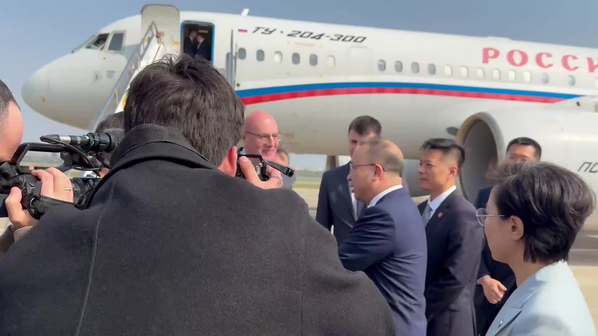 Дмитрий Чернышенко начал рабочий визит в Китай