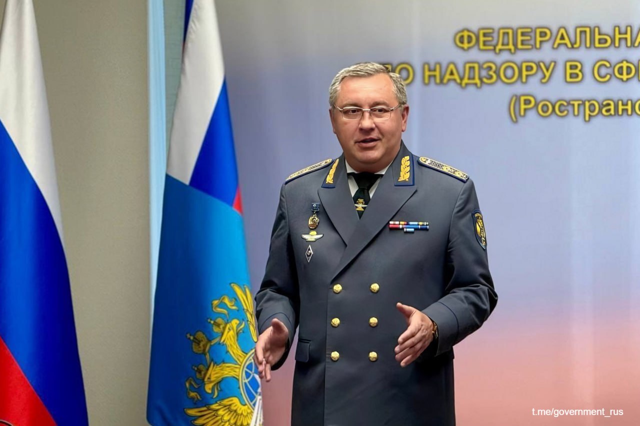 Михаил Мишустин утвердил главой Ространснадзора Виктора Гулина. Ранее он был назначен временно исполняющим обязанности руководителя ведомства.