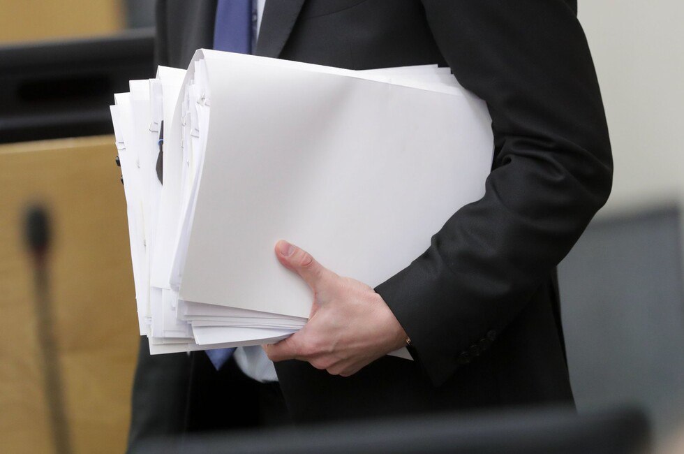 Переходный период охраны объектов культурного наследия в Донбассе будет продлен Ранее переходный период действовал до 1 января 2026 года теперь предлагается продлить его до 2028 года Документ вносит изменения в профильный федеральный закон Об особенностях правового регулирования отношений в области культуры который устанавливает охранный статус для ОКН до принятия решений об их отнесении к федеральному региональному или местному значению либо снятия охраны Читать полностью Фото сайт Госдумы РФ  Подпишись на нас в MAX