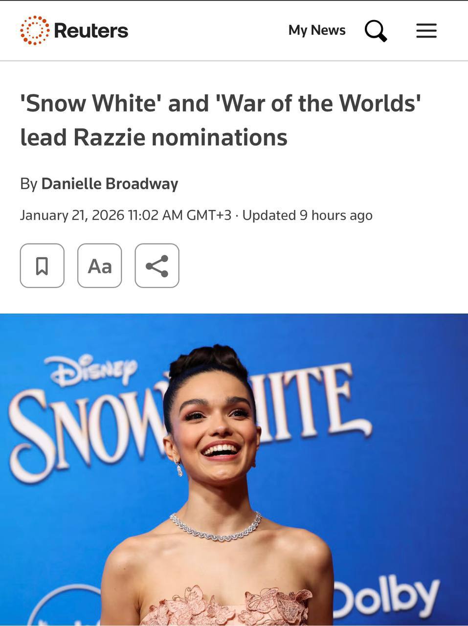 Тем временем объявлены номинанты на Золотую малину 2026 традиционный голливудский разбор полетов накануне Оскара Лидеры антирейтинга в этом году Белоснежка худший фильм сценарий режиссура и отдельный привет семи CGI гномам которые попали в актерские антикатегории Война миров ремейк 2025 года с Айс Кьюбом и Евой Лонгорией делит лидерство с Белоснежкой и отмечен в ключевых категориях Последнее завтра картина с участием The Weeknd оказавшаяся и в списке претендентов на худший фильм и в шорт листе на худшую мужскую роль плюс отмеченная номинацией за худший экранный дуэт Звездный путь Секция 31 проект культовой франшизы удостоенный номинации на худший фильм и отмеченный в других категориях Электрический штат масштабный релиз Netflix с Милли Бобби Браун получивший несколько номинаций включая категорию Худший фильм T ea M